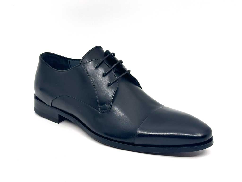 Black Derby Toecap Dress Shoes